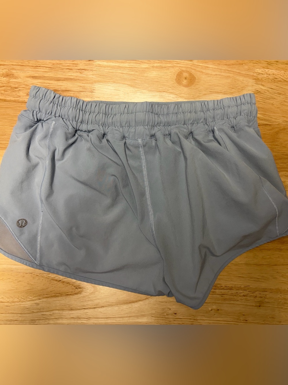 Lululemon Hotty Hot HR Shorts 2.5” Light Blue Size 6